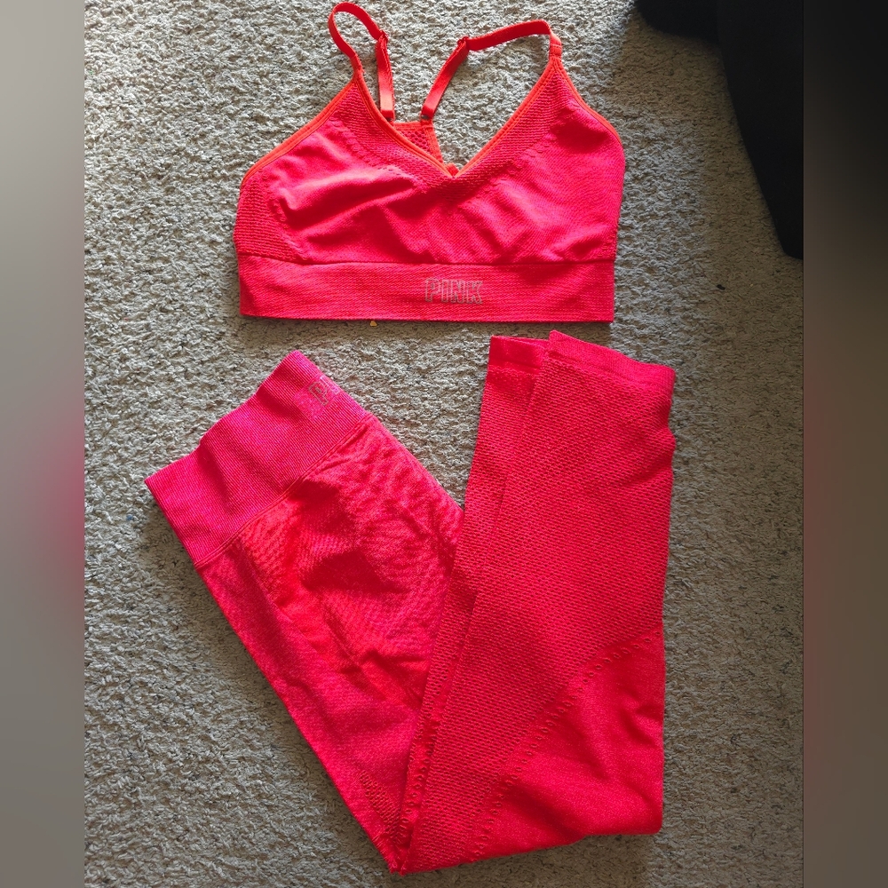 VS PINK seamless leggings and bra set
